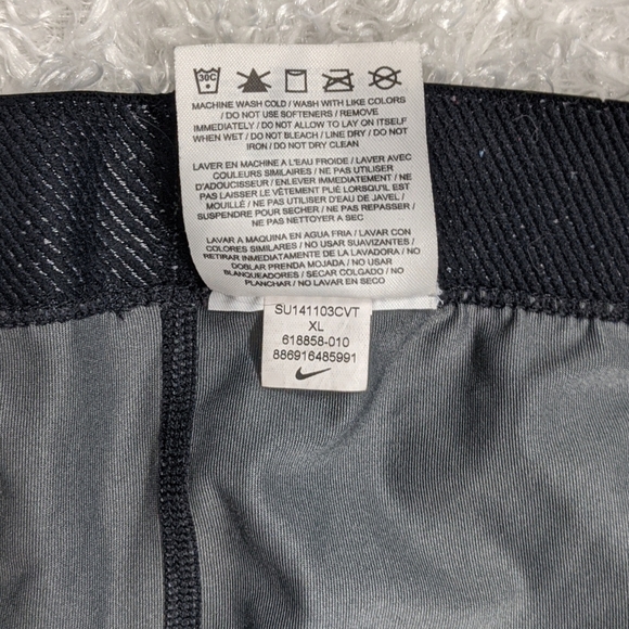 Nike Dri-FIT Capri Leggings - Picture 4 of 5